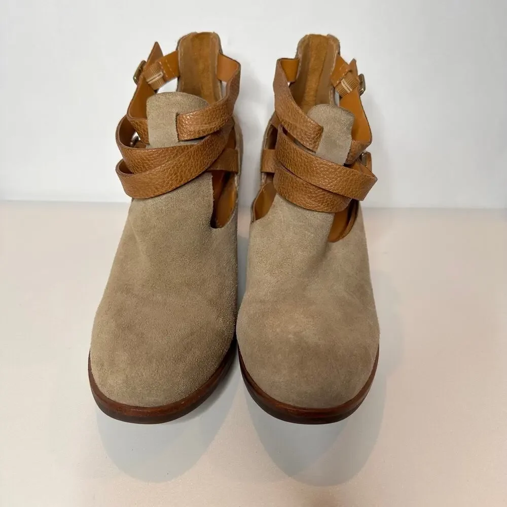 Kork-Ease Stina Ankle Boot Womens 9.5M Brown Side Cutouts Leather Block Heels